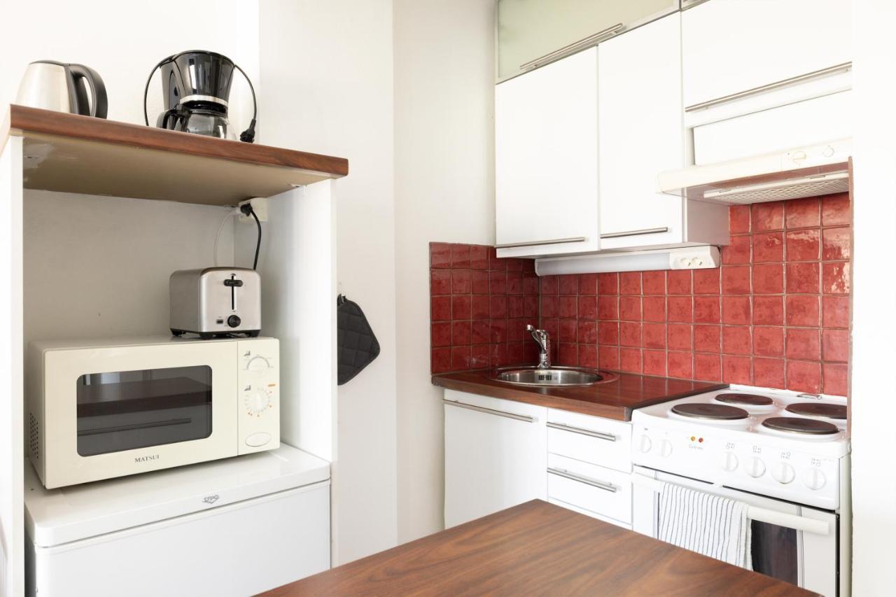 2Ndhomes Cozy Helsinki Center Studio With Park View Exteriör bild