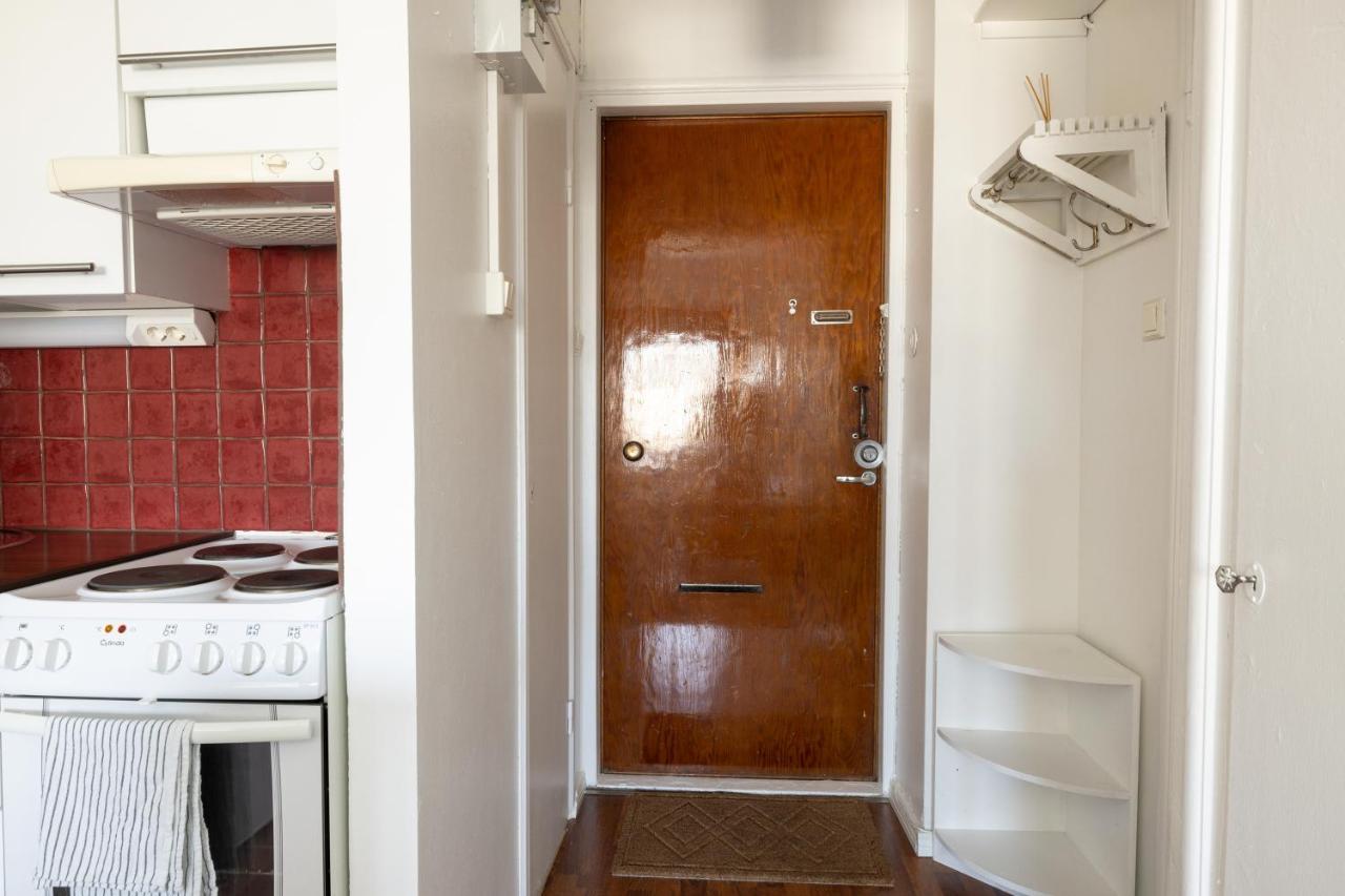 2Ndhomes Cozy Helsinki Center Studio With Park View Exteriör bild